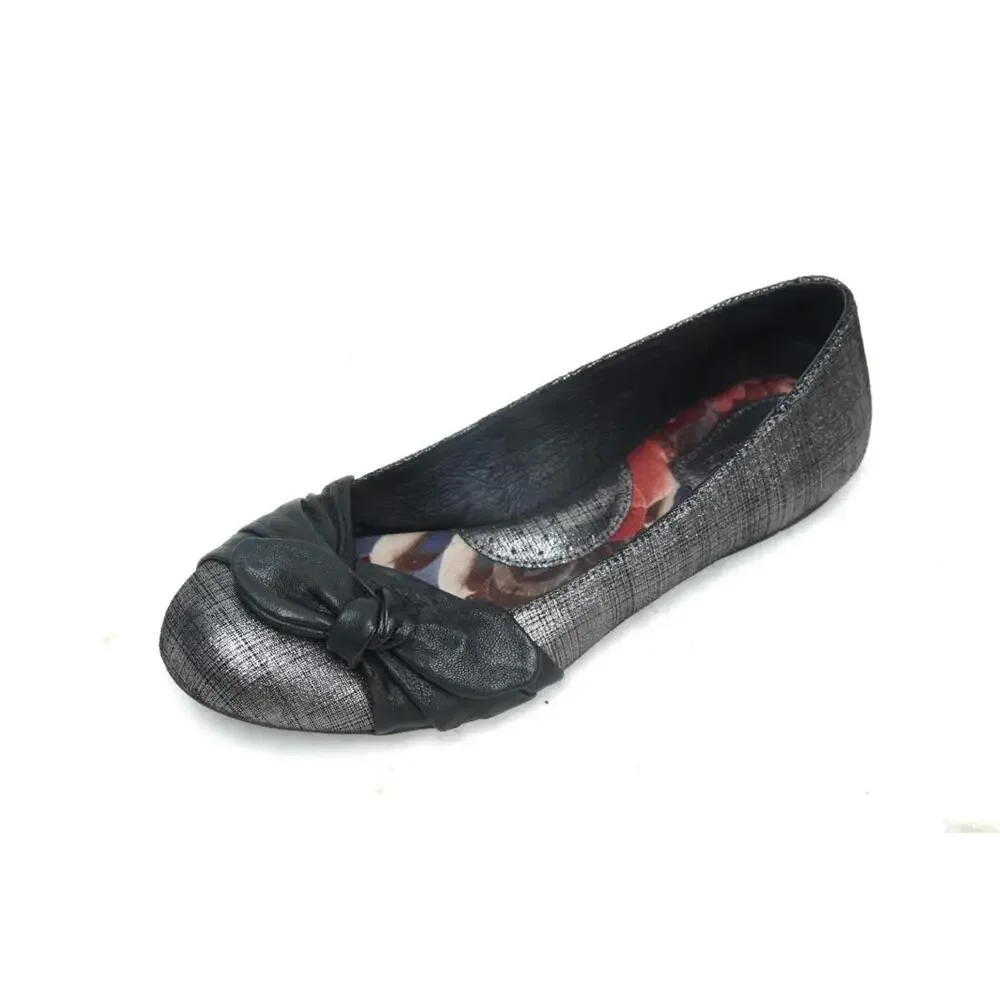 NWOB born flats shoes slip on metallic women's bow sz 7 M